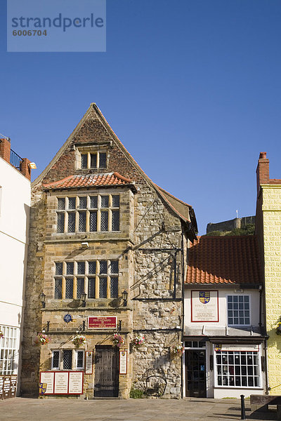 König Richard III-Restaurant und Café im alten Steingebäude auf Erbe-Spur  wo König Richard III. geblieben angeblich war  Scarborough  North Yorkshire  England  Vereinigtes Königreich  Europa