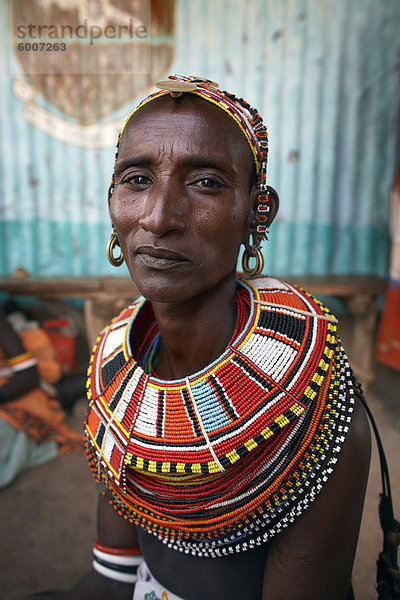 Frauen aus der Samburu Stammes  Rift Valley  nördliche Kenia  Ostafrika  Afrika