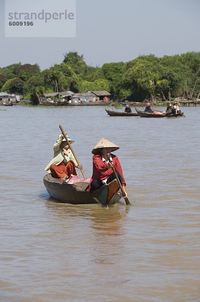 Tonle Sap See  vietnamesischen Boat People  in der Nähe von Siem Reap  Kambodscha  Indochina  Südostasien  Asien