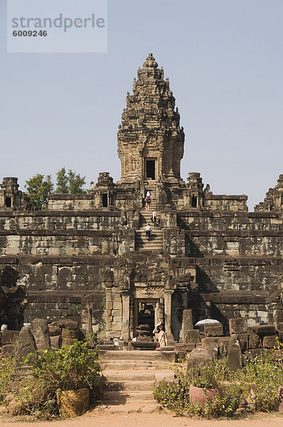 Bakong Tempel  AD881  Roluos Gruppe  in der Nähe von Angkor  UNESCO Weltkulturerbe  Siem Reap  Kambodscha  Indochina  Südostasien  Asien