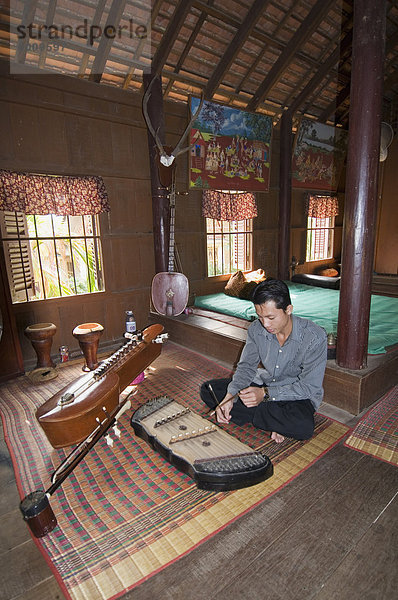 Musiker im Königspalast  Phnom Penh  Kambodscha  Indochina  Südostasien  Asien