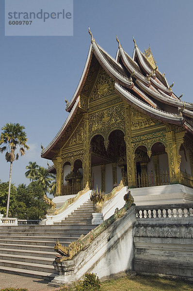 stehend Wohnhaus Palast Schloß Schlösser Statue Südostasien Vietnam Asien Buddha Laos Luang Prabang neu Messehalle