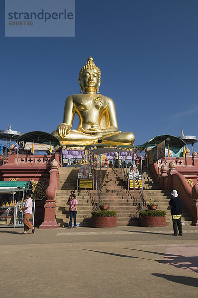 groß großes großer große großen nass Südostasien Asien Thailand