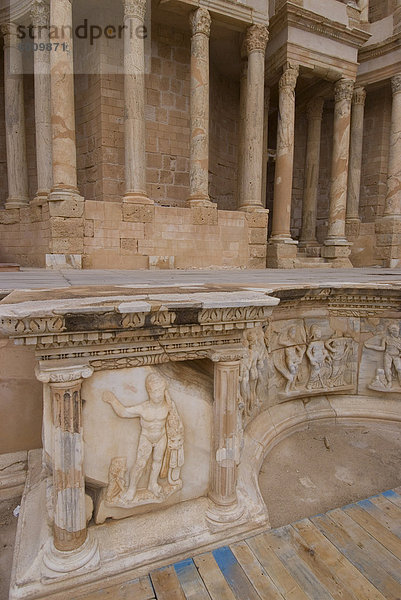 Proszenium Detail  Theater  römische Website von Sabratha  UNESCO World Heritage Site  Libyen  Nordafrika  Afrika