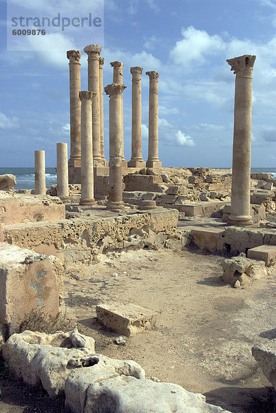 Tempel der Isis  römische Website von Sabratha  UNESCO World Heritage Site  Libyen  Nordafrika  Afrika