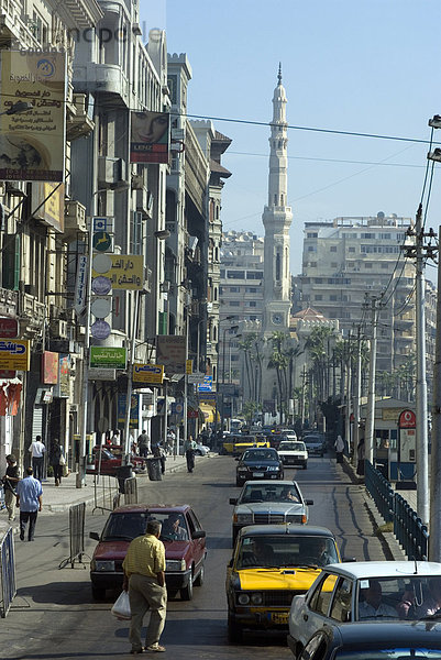 Straßenszene  Alexandria  Ägypten  Nordafrika  Afrika