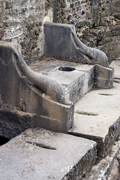 Latrine  römische Website von Timgad  UNESCO World Heritage Site  Algerien  Nordafrika  Afrika