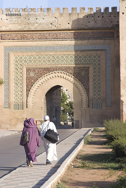 BAB Khemissa  einer der Stadt Tore  Meknès  Marokko  Nordafrika  Afrika