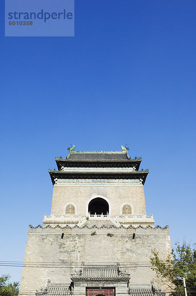 Der Glockenturm ursprünglich erbaut 1273 Kennzeichnung der Mitte des mongolischen Reiches  Peking  China  Asien