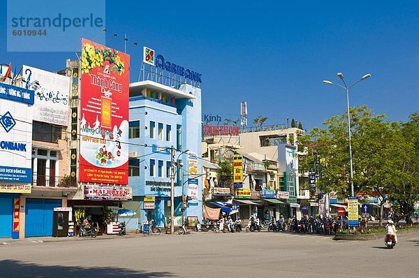 Straßenszene  Hue  Vietnam  Indochina  Südostasien  Asien