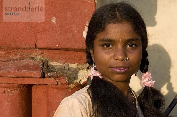 Porträt der schüchterne  Kali-Tempel  Kalkutta  Indien  Asien