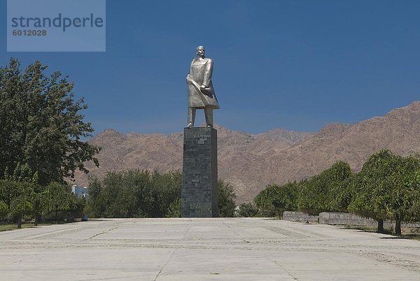 Statue von Lenin  Kommunismus  Khojand  Tadschikistan  Zentralasien  Asien