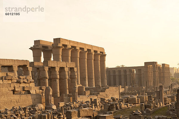 Luxor-Tempel  Luxor  Theben  UNESCO World Heritage Site  Ägypten  Nordafrika  Afrika