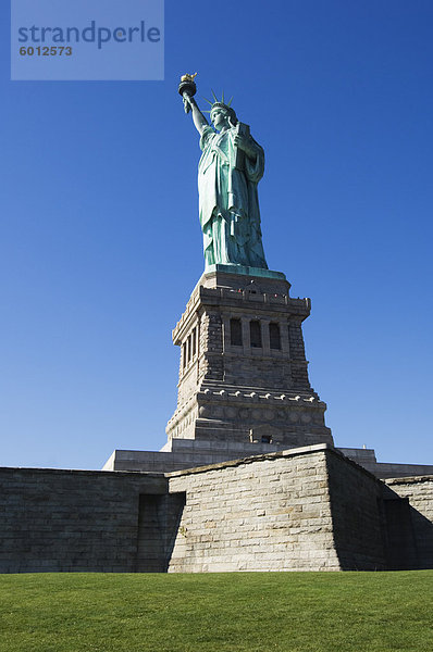 Statue von Liberty  Liberty Island  New York City  New York  Vereinigte Staaten von Amerika  Nordamerika
