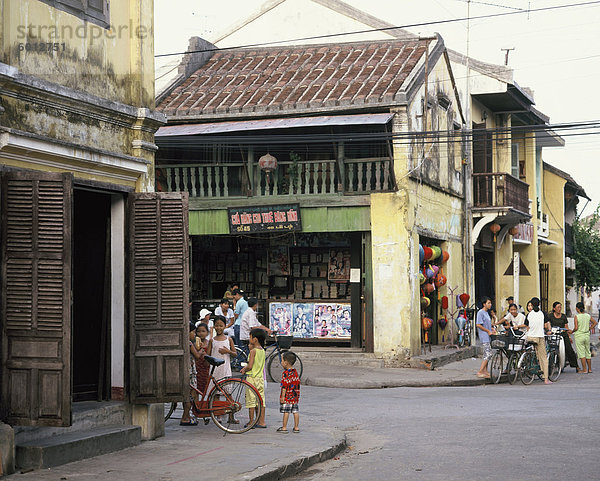 Ladenhäuser in Hoi an  Vietnam  Indochina  Südostasien  Asien & # 10