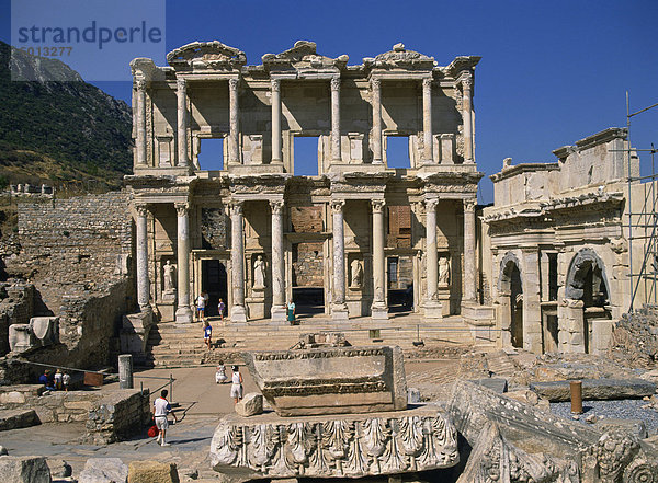 Die Celsus-Bibliothek  Ephesus  Anatolien  Türkei  Kleinasien  Asien