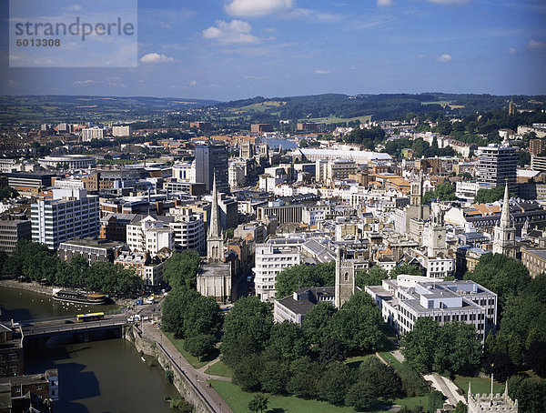 Blick über das Zentrum der Stadt  Bristol  England  Unnited Königreich  Europa