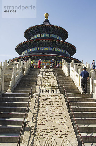 Danbi Stairway Steinmetzarbeiten auf die Halle des Gebetes für gute Ernten bei The Temple of Heaven  UNESCO-Weltkulturerbe  Peking  China  Asien