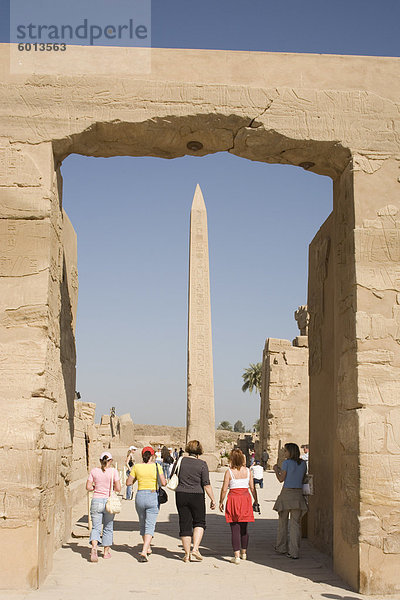 Obelisk  Karnak Tempel  Karnak  in der Nähe von Luxor  Theben  UNESCO World Heritage Site  Ägypten  Nordafrika  Afrika