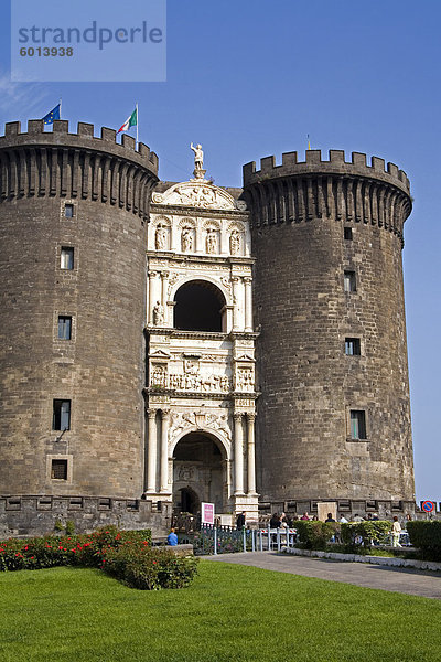 Schloss Nuovo  Neapel  Kampanien  Italien  Europa