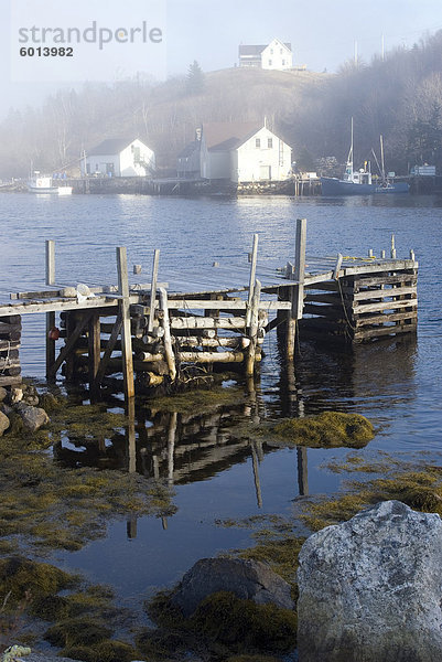 Typisches Fischerdorf im Südwesten von Nova Scotia  Kanada  Nordamerika