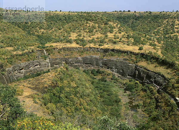 Ansicht der Höhlen von Ajanta  UNESCO-Weltkulturerbe  Maharashtra  Indien  Asien