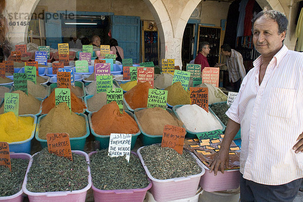 Gewürzmarkt  Gabes  Tunesien  Nordafrika  Afrika