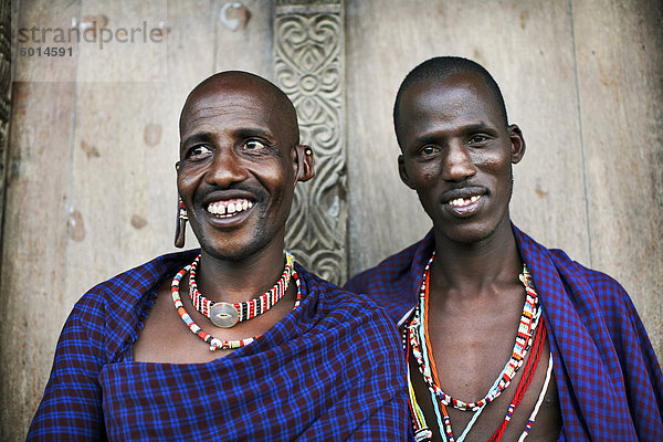 Maasai Stammesmitgliedern auf der Insel Lamu  Kenia  Ostafrika  Afrika