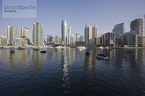 Wolkenkratzer Niederlassungen rund um Dubai Marina  Dubai  Vereinigte Arabische Emirate  Naher Osten