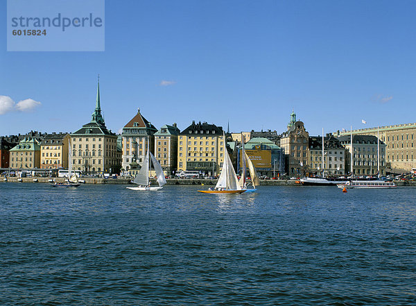 Gamla Stan und Segelboote  Stockholm  Schweden  Skandinavien  Europa