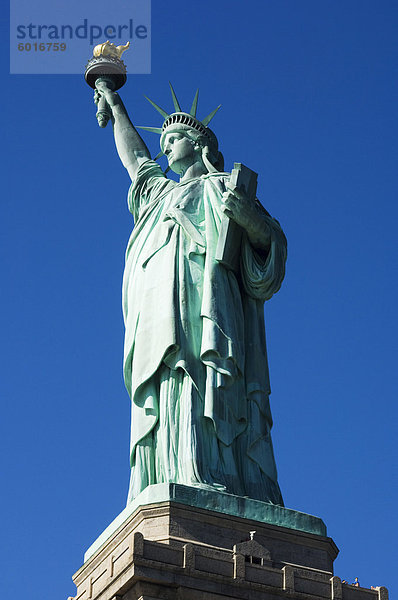 Statue von Liberty  Liberty Island  New York City  New York  Vereinigte Staaten von Amerika  Nordamerika
