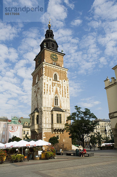 Tuchhallen (Ratusz)  Marktplatz (Rynek Glowny)  Old Town District (Stare Miasto)  Krakow (Krakau)  UNESCO World Heritage Site  Polen  Europa