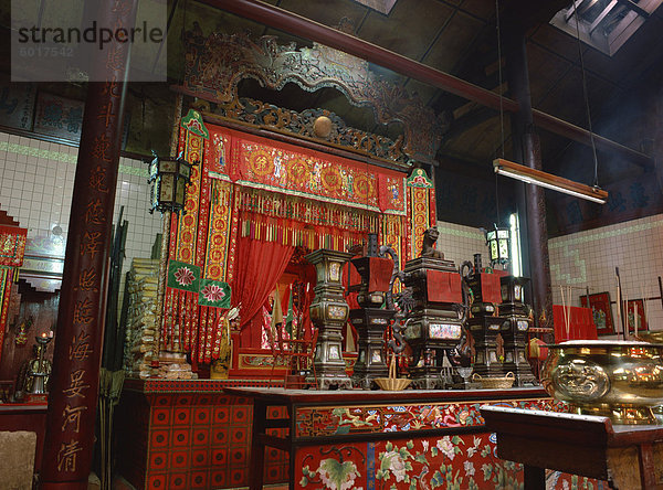 Hauptaltar der taoistischen chinesischen Tempel  Tsien Sze Yah  der älteste Tempel in Kuala Lumpur  Kuala Lumpur  Malaysia  Südostasien  Asien