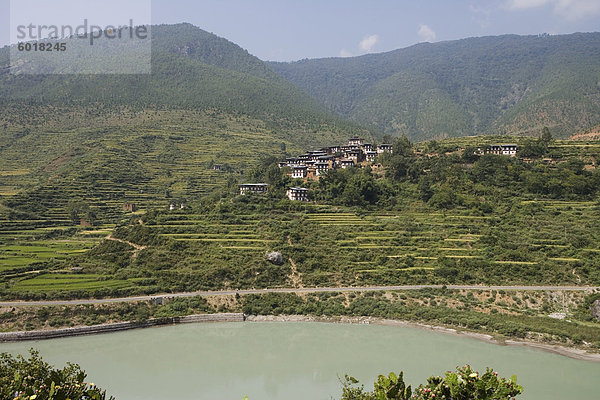 Berg Dorf  Bhutan  Asien