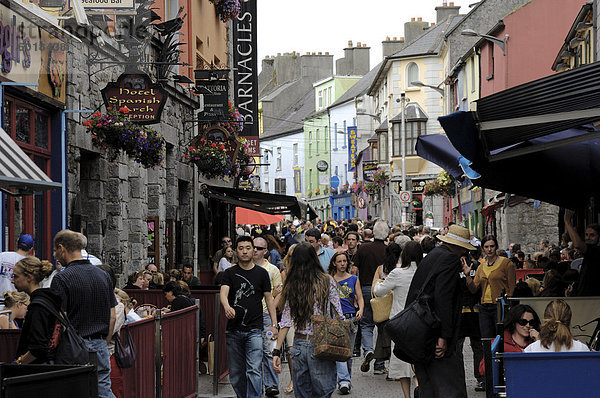 Quay Street  Galway  County Galway  Connacht  Republik Irland  Europa