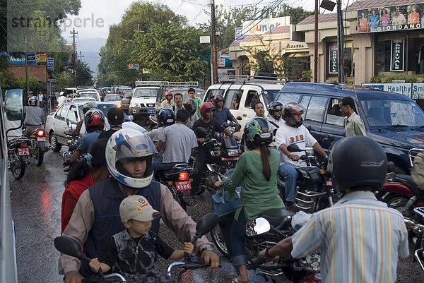 Verkehr  Kathmandu  Nepal  Asien