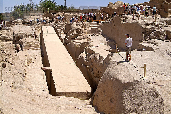 Obelisk  Aswan  Ägypten  Nordafrika  Afrika