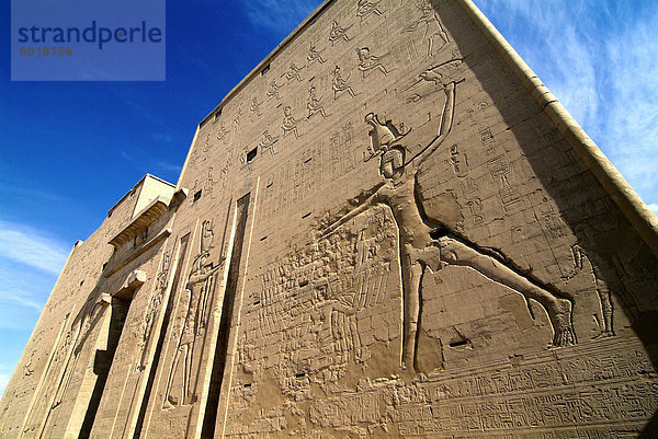 Horus-Tempel  Edfu  Ägypten  Nordafrika  Afrika