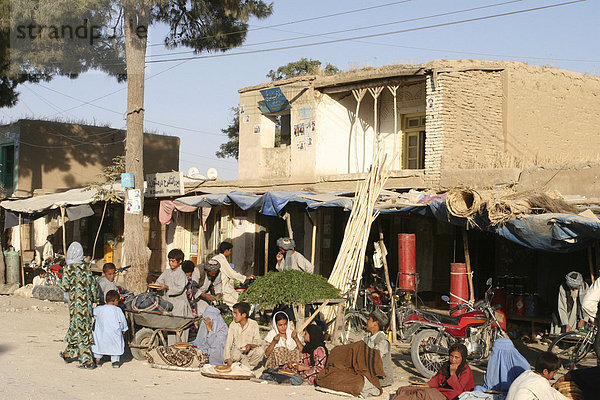 Straßenszene  Maimana  Provinz Faryab  Afghanistan  Asien