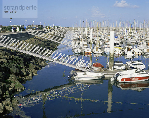 Der Hafen  Cherbourg  Basse-Normandie  Frankreich  Europa
