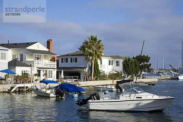 Canal Grande auf Balboa Island  Newport Beach  Orange County  California  Vereinigte Staaten von Amerika  Nordamerika