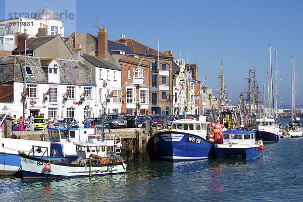 Altstadt und Hafen  Weymouth  Dorset  England  Vereinigtes Königreich  Europa