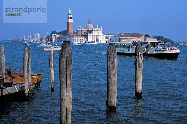 Venedig von der Lagune  UNESCO-Weltkulturerbe  Venedig  Veneto  Italien  Europa