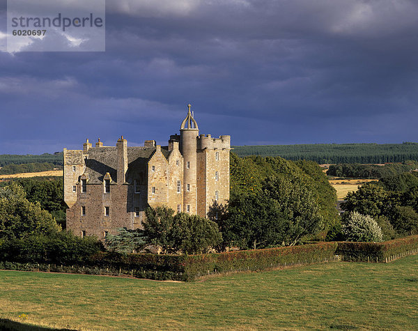 Stuart Castle in der Nähe von Inverness  Hochlandregion  Schottland  Vereinigtes Königreich  Europa