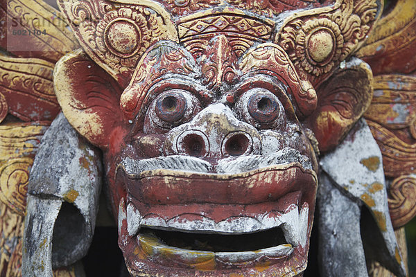 Statue am Taman Tirta Gangga (Wasserschloss)  Tirta Gangga  Bali  Indonesien  Südostasien  Asien