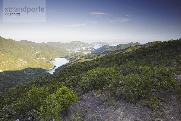 Blick auf Tai Tam Reservoir  Tai Tam Country Park  Hong Kong  China  Asien