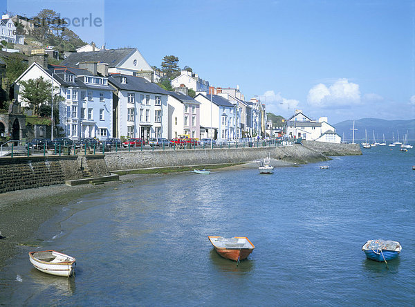 Dovey Mündung und Stadt  Aberdovey  Gwynedd  Wales  Vereinigtes Königreich  Europa