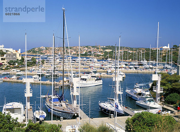 Die Marina in Porto Cervo  Costa Smeralda  Insel Sardinien  Mittelmeer  Europa