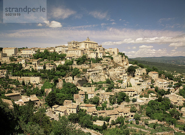 Dorf Gordes  Vaucluse  Provence  Frankreich  Europa