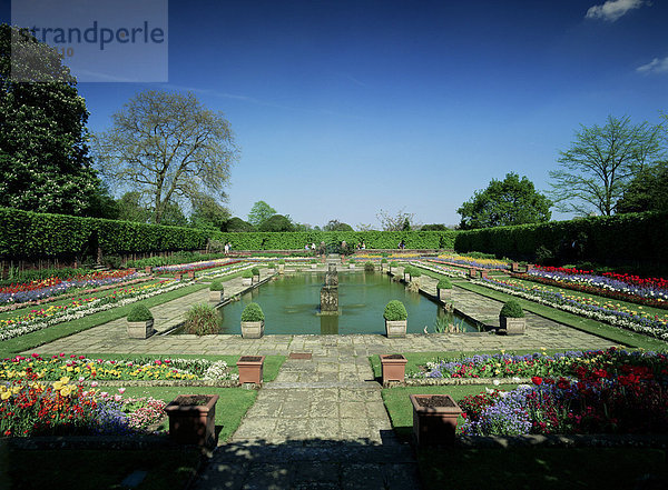 Versunkener Garten  Kensington Gardens  Kensington  London  England  Großbritannien  Europa